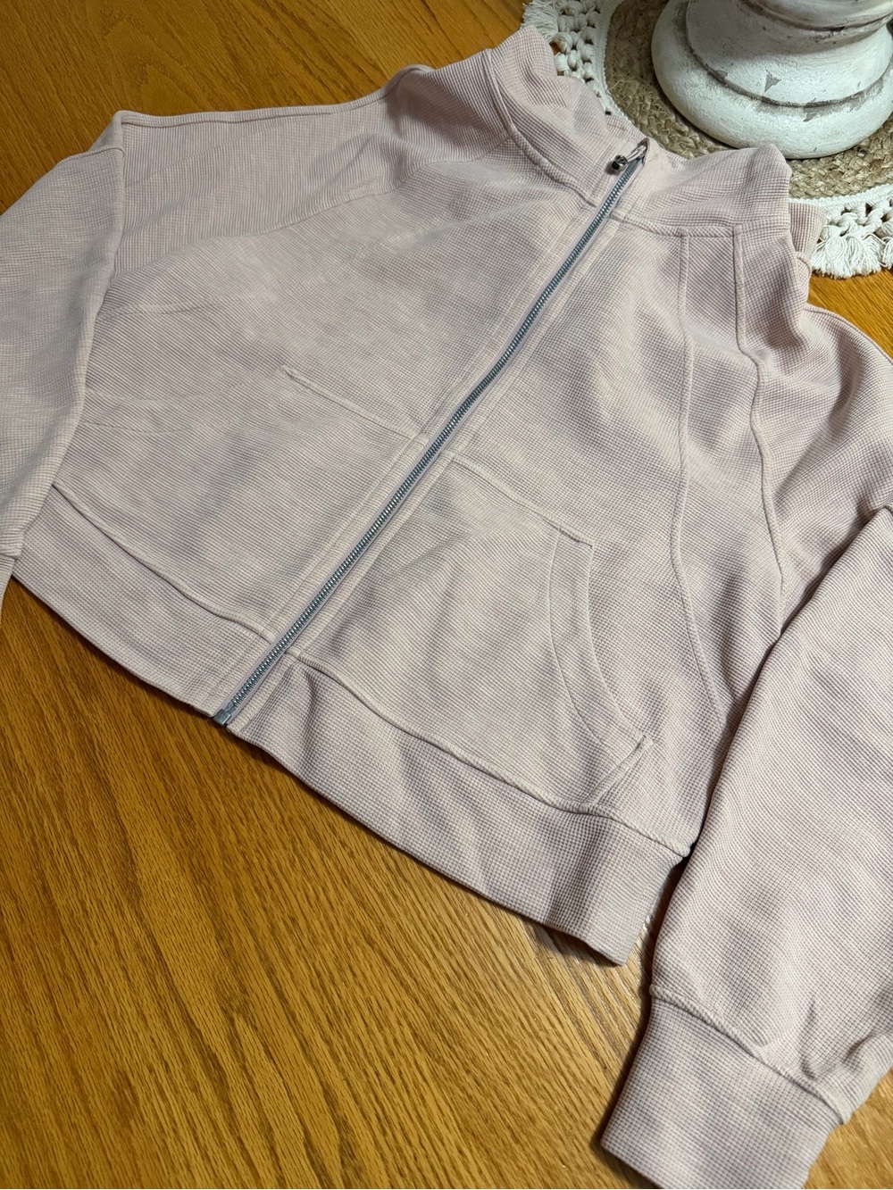 NWOT Lululemon Waffle Scuba size M/L